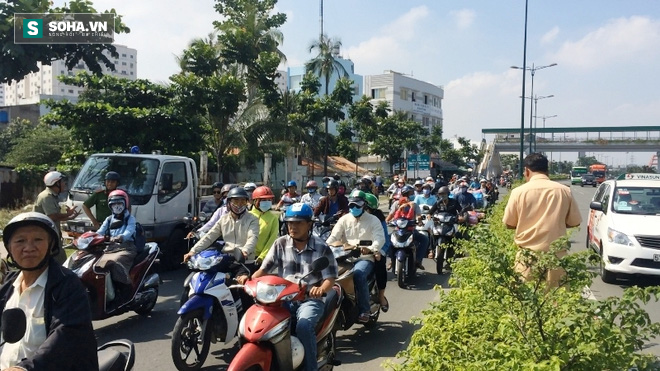 2 mẹ con thương vong trên đường đi chợ về - Ảnh 2.