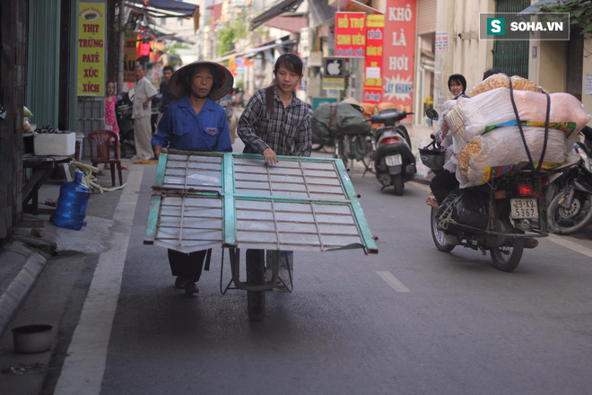 Cô bé đồng nát và những lời trách móc, dè bỉu khi cố gắng tới trường học - Ảnh 7.