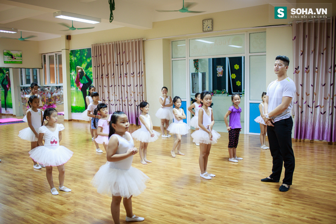 Cuộc sống chưa từng biết của NSƯT Ballet trẻ nhất Việt Nam - Ảnh 38.