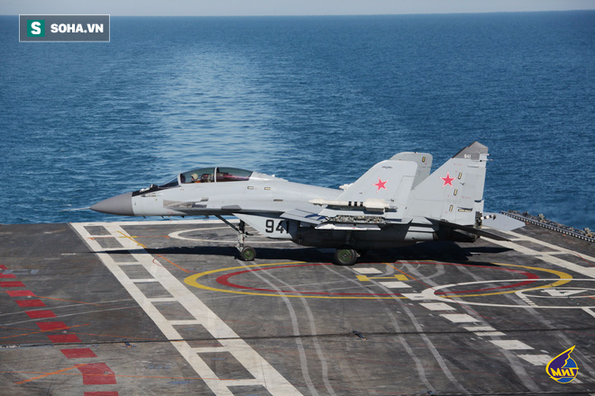 Tiêm kích MiG-29K Nga vừa rơi: Hé lộ sự thật khủng khiếp trên tàu sân bay Kuznetsov! - Ảnh 1.
