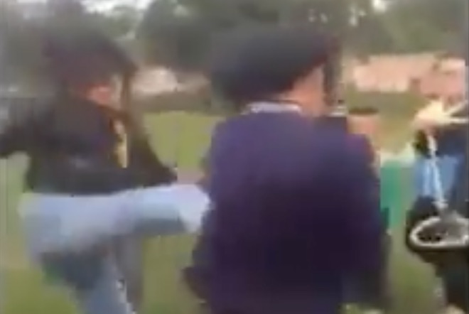Nữ sinh lớp 10 bị đánh hội đồng kinh hoàng tại công viên ở Nghệ An - Ảnh 4.