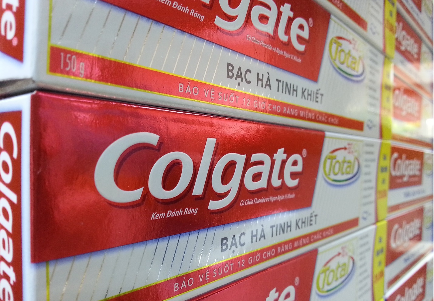 Cục quản lý dược nói gì về thông tin kem đánh răng Colgate gây ung thư? - Ảnh 1.