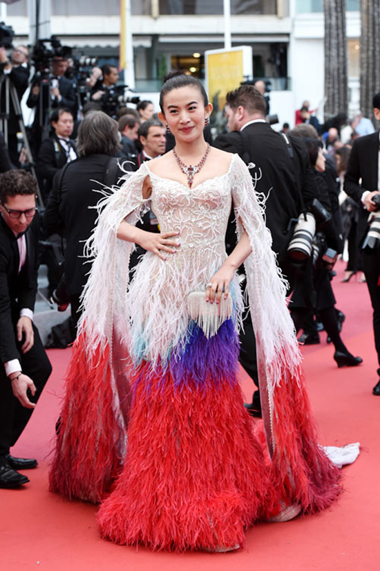 Đây là những bộ cánh xấu tệ tại LHP Cannes 2016 - Ảnh 1.