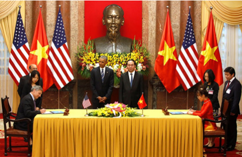 Những thương hiệu Việt ăn theo nhờ sự kiện ông Obama tới Việt Nam - Ảnh 1.