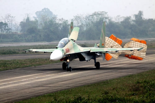 Lộ số tiền mỗi lần Su-30MK2 Việt Nam khai hỏa - Ảnh 1.