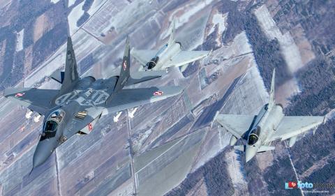  Ba Lan khắc chế tiêm kích MiG-29 Nga trong mô phỏng  - Ảnh 1.