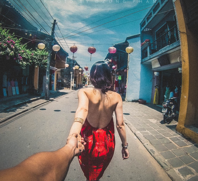 Đây chính là bộ ảnh Nắm tay em đi khắp thế gian phiên bản Việt đẹp và lãng mạn nhất! - Ảnh 1.