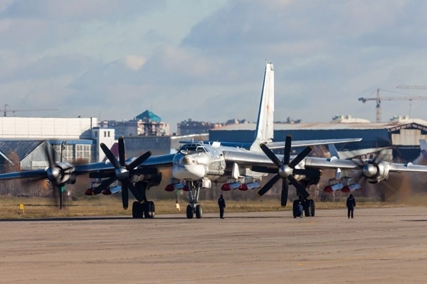 Nga có sợ khi Mỹ đưa JASSM-ER lên máy bay B-52? - Ảnh 9.