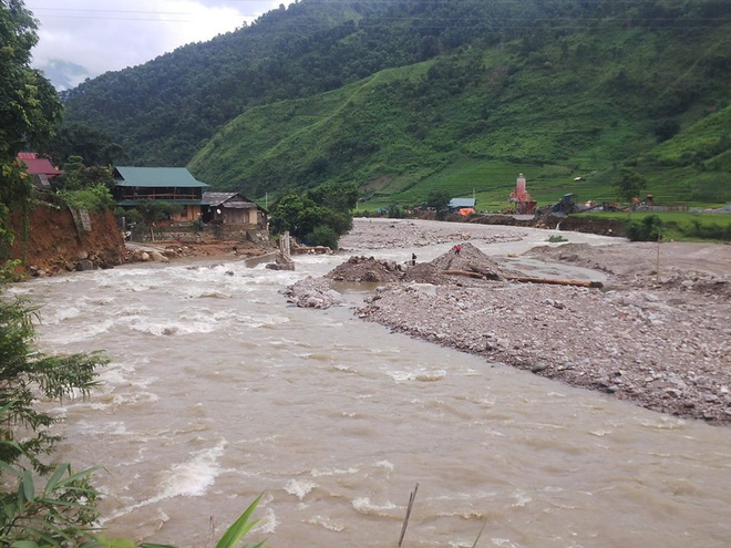 Số người tử vong sau mưa lũ ở Lào Cai không giống như báo cáo - Ảnh 1.