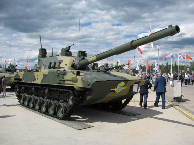 Pháo tự hành Sprut của Nga chuẩn bị được lắp tên lửa định hướng mới - Ảnh 1.