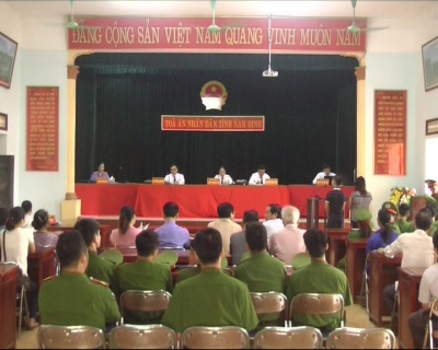 Tòa án nhân dân tỉnh Nam Định tổ chức phiên tòa xét xử lưu động - Ảnh 1.