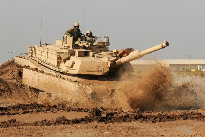 Quân đội Mỹ đã hết tiền phát triển xe tăng mới - Ảnh 1.