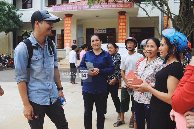 MC Phan Anh: Với số tiền đã gần 14 tỷ, cứu trợ khẩn cấp xong, tôi sẽ dùng làm từ thiện chuyên sâu hơn - Ảnh 2.