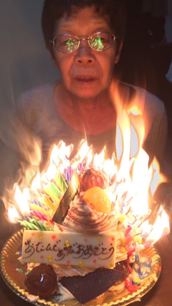 thổi nến sinh nhật Thổi nến bánh sinh nhật là một hình thức gây bệnh
