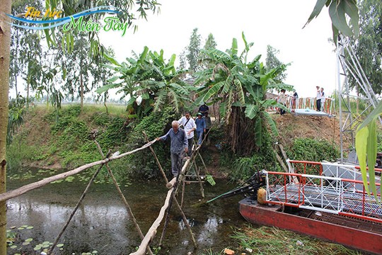 Một nông dân chế ra kiểu xây cầu siêu nhanh, siêu rẻ! - Ảnh 2.