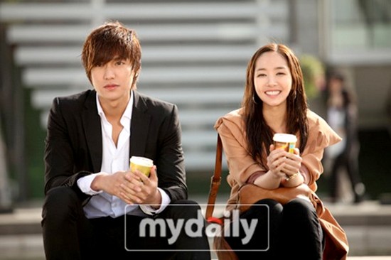 Những nữ thần may mắn làm nên thành công cho Lee Min Ho - Ảnh 2.