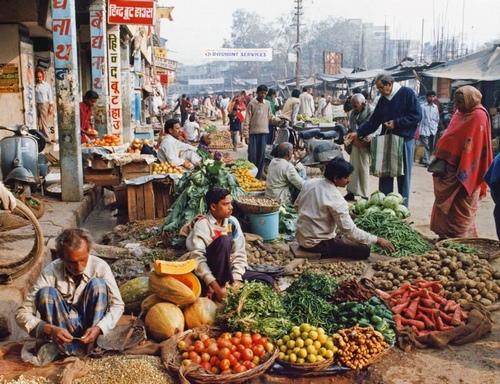 Khám phá nơi đa phần đàn ông bán hàng, phụ nữ... mua sắm - Ảnh 1.