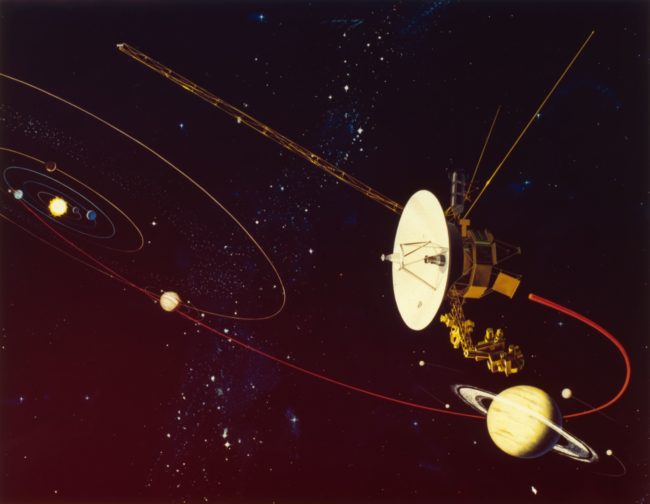 NASA thú nhận có thứ gì đó đã chiếm quyền kiểm soát tàu thăm dò vũ trụ của họ - Ảnh 2.