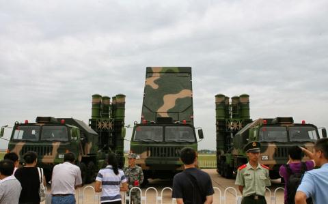 Lộ thế lực hỗ trợ công nghiệp quốc phòng Trung Quốc  - Ảnh 2.