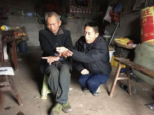 Trung Quốc: Đi kiện, cụ ông bị bắt về đánh chết - Ảnh 1.