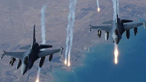  Bằng chứng động trời Mỹ bắt tay với IS ở Mosul, Iraq?  - Ảnh 1.