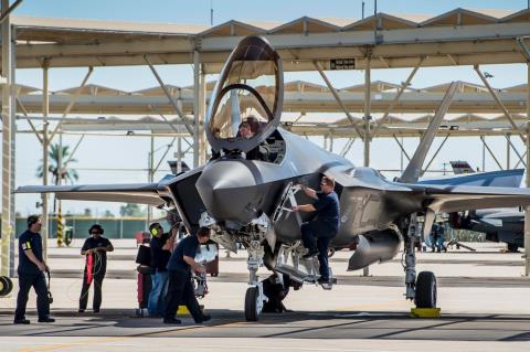  Mỹ đồng ý cho Israel bẻ khóa F-35  - Ảnh 1.