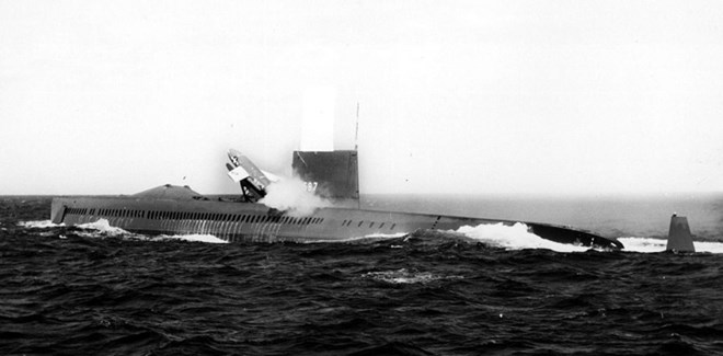 Câu chuyện về tàu ngầm siêu bí mật của Mỹ từng khiến Liên Xô điêu đứng - Ảnh 1.