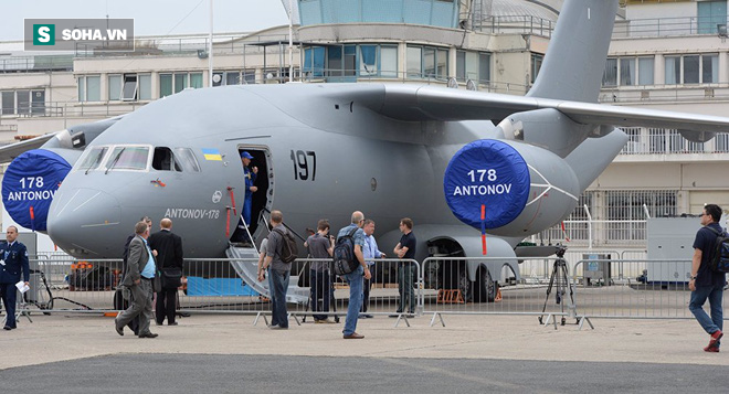 Chê Boeing, Trump sẽ chọn ông lớn Antonov Ukraine chế tạo Air Force One? - Ảnh 1.