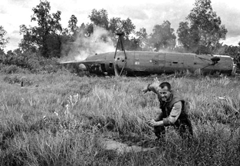 Vì sao chiến thuật “trực thăng vận” của Mỹ trong chiến tranh Việt Nam bị phá sản?  - Ảnh 1.