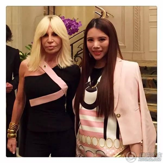 Cuộc sống xa hoa của c&ocirc; tiểu thư nh&agrave; gi&agrave;u Trung Quốc lu&ocirc;n mơ ước được l&agrave;m qu&yacute; tộc Anh - Ảnh 10.