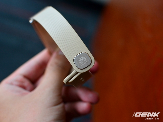 Vòng đeo tay Huawei TalkBand B2: theo dõi sức khỏe, kiêm luôn tai nghe không dây - Ảnh 10.