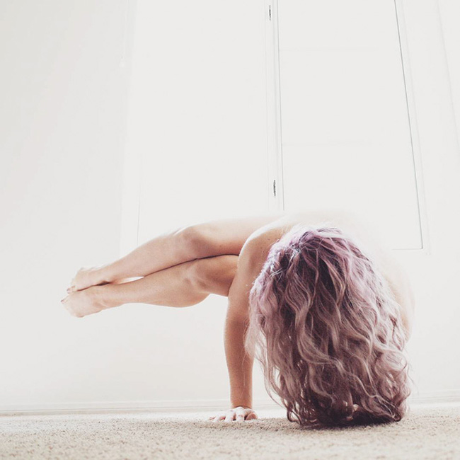 Bộ ảnh yoga nghệ thuật đạt tới cảnh giới của cái đẹp - Ảnh 11.