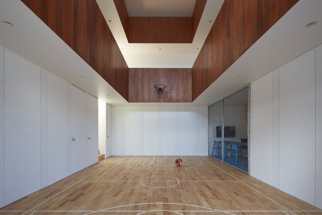 Để tiết kiệm diện tích, người Nhật đã kết hợp sân bóng rổ với nhà ở mà không ai nhận ra - Ảnh 12.