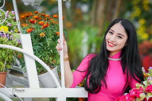 Hot girl xinh đẹp bị ‘săn lùng’ vài ngày qua là ai? - Ảnh 13.