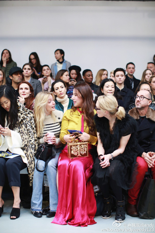 Cuộc sống xa hoa của c&ocirc; tiểu thư nh&agrave; gi&agrave;u Trung Quốc lu&ocirc;n mơ ước được l&agrave;m qu&yacute; tộc Anh - Ảnh 13.