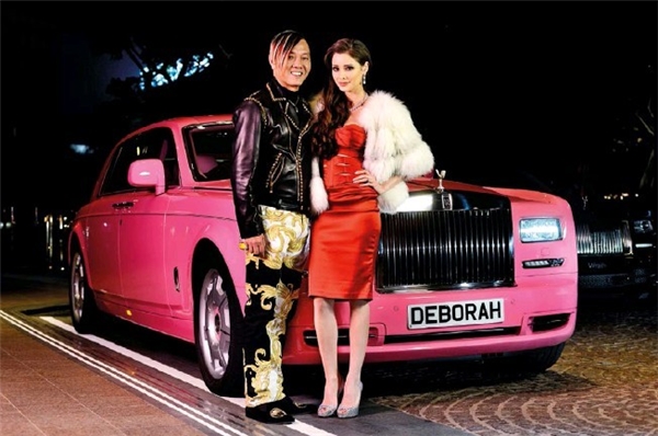 Ngỡ ngàng nhan sắc lệch pha của vợ chồng tỷ phú giàu nhất Macau - Ảnh 29.