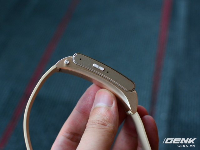 Vòng đeo tay Huawei TalkBand B2: theo dõi sức khỏe, kiêm luôn tai nghe không dây - Ảnh 14.
