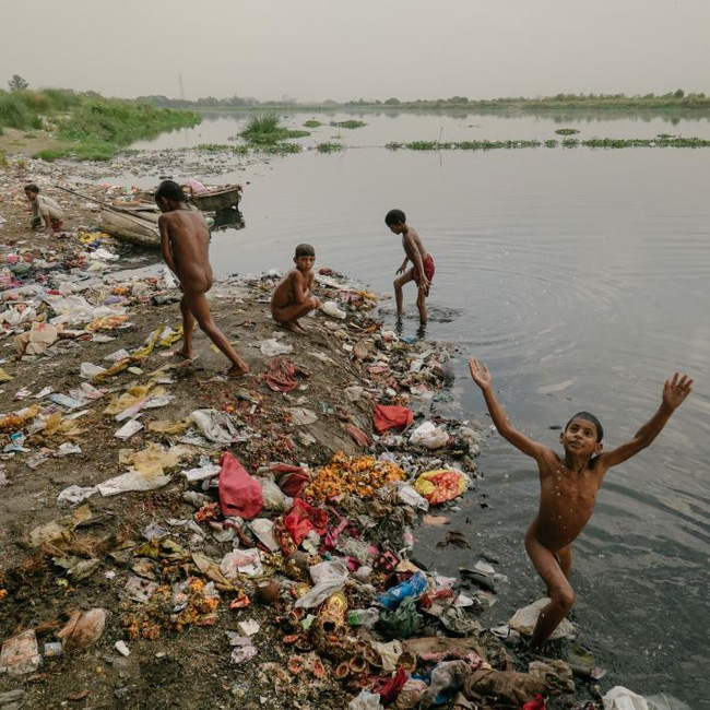 Chùm ảnh cho thấy sự đáng sợ của ô nhiễm môi trường tại Dehli, thủ phủ ô nhiễm của Ấn Độ - Ảnh 15.