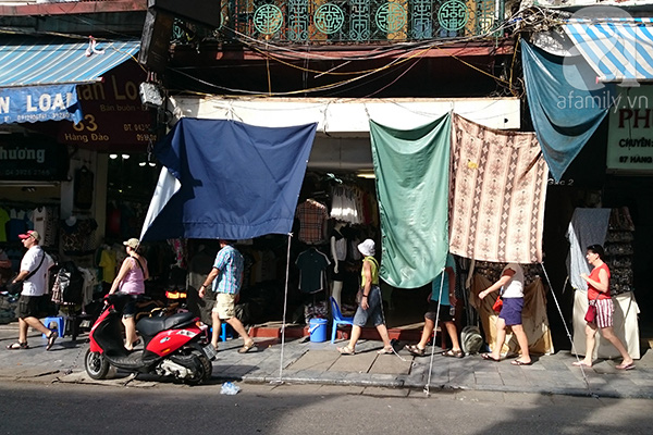 Trăm kiểu chống nắng bá đạo của người Hà Nội những ngày nóng như đổ lửa - Ảnh 17.