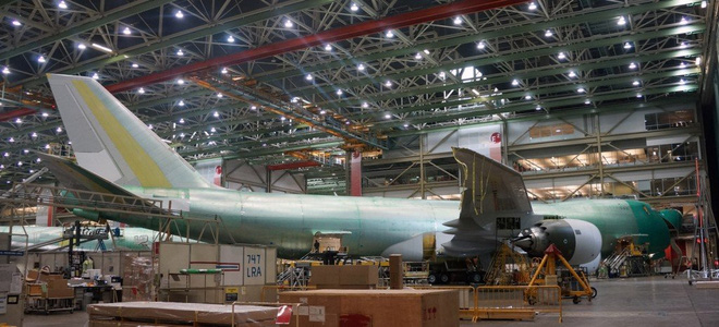 Cận cảnh nhà máy của Boeing - nơi lắp ráp nên chiếc 747 huyền thoại - Ảnh 19.