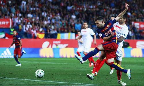 Messi, người kiến tạo những chiếc Cúp cho Barcelona - Ảnh 1.