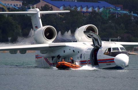 Trung Quốc lộ âm mưu đưa thủy phi cơ Nga ra Biển Đông - Ảnh 2.