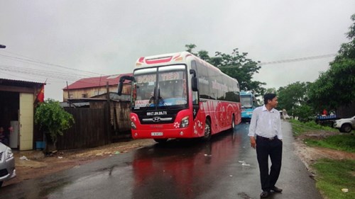 Đắk Lắk: Mưa lớn ngập nhiều tuyến đường liên xã - Ảnh 2.