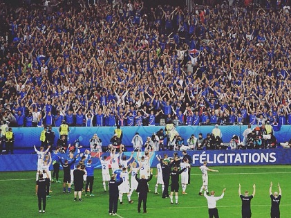Iceland rời EURO 2016: Những người chiến thắng vĩnh cửu kiêu hãnh trở về nhà - Ảnh 2.