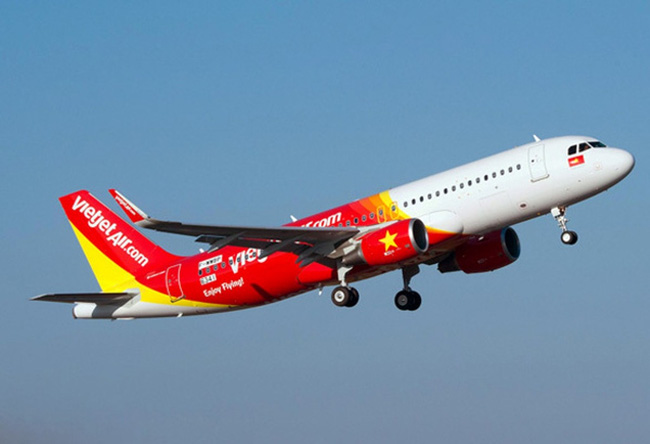 Hành khách Vietjet có số vé nhưng lên máy bay vẫn phải xin... ngồi nhờ vì không có chỗ - Ảnh 2.