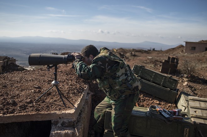 Quân đội Syria vây chặt phe nổi dậy ở chiến trường Đông Aleppo - Ảnh 1.