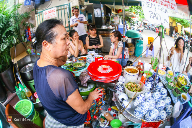 4 hàng ốc ngon nức tiếng Hà Nội: Chưa đi ăn là phí của giời! - Ảnh 3.