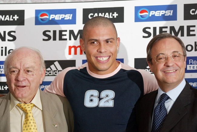 Ronaldo béo trở lại Real Madrid đảm nhận hai chức vụ - Ảnh 2.