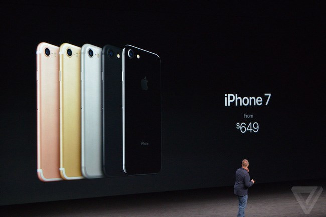 Hết thời vàng hồng, iPhone đen bóng “lên ngôi” chênh giá vài chục triệu đồng - Ảnh 2.