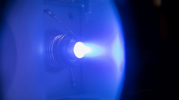 Động cơ ion mạnh hơn cả động cơ kỷ lục của NASA sắp được mang lên vũ trụ thử nghiệm - Ảnh 2.
